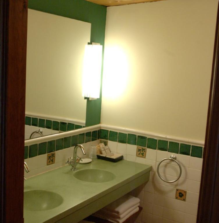Hostal Casa Masip Ezcaray Luaran gambar