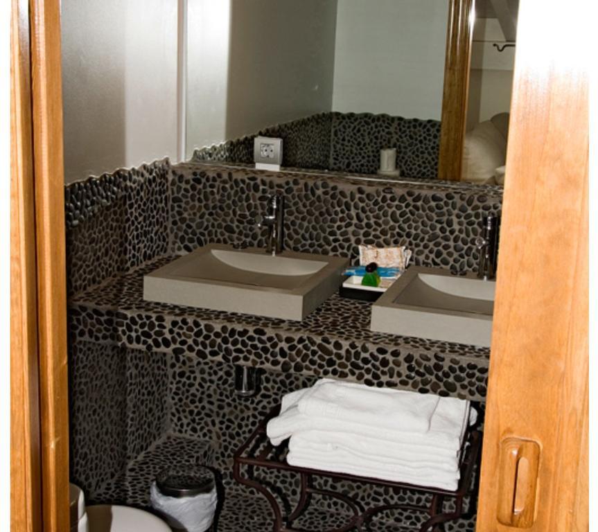 Hostal Casa Masip Ezcaray Luaran gambar