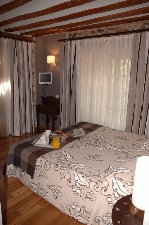 Hostal Casa Masip Ezcaray Luaran gambar